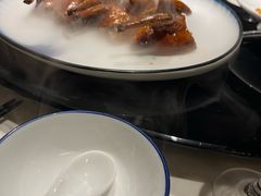 金牌烤乳鸽-夜宴江景餐厅