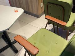 -乐凯撒披萨(汇港购物中心店)