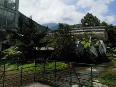 -四川汶川特大地震漩口中学遗址