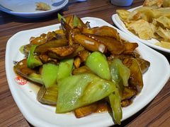 -六泰居·尔滨地标·东北菜(松北店)