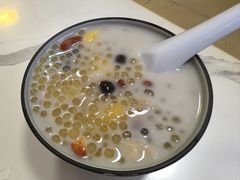 -二十四幢糖水(中山西路店)