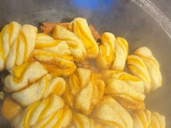 -鱼窝棚柴火铁锅炖(富山屯店)