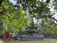 -习家池