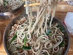 -正宗杨记普洱酸醋米线(总店)