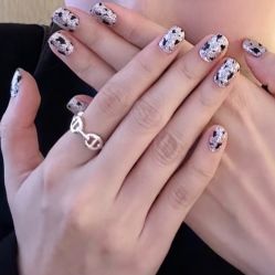 -斯馨·健康美甲美睫