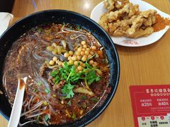 -蓉李记成都名小吃(武汉菱角湖万达店)
