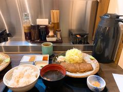 -牛かつもと村(原宿店)