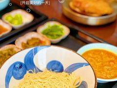 -寄畅興·百年蟹黄面·万国建筑群(外滩27号店)