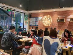 大堂-木屋烧烤(岗顶二店)