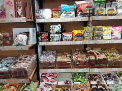 零售区-来伊份(马群新街二店)