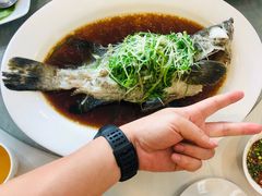 清蒸石斑鱼-老地方海鲜餐厅(拉古娜店)