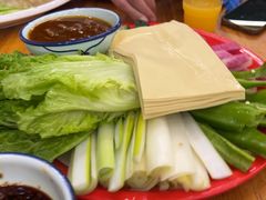 -圣夜东北菜烧烤·夜宵·龙虾(胥江路店)