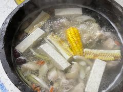 -墨脱石锅椰子鸡•海鲜糟粕醋(榆亚路店)