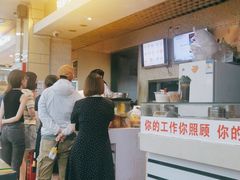 -红鼻子桂林米粉(金唐新光界店)