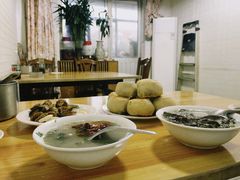 -马姐爆肚儿门丁肉饼
