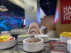 -龍歌自助小火锅(市北CBD万达店)