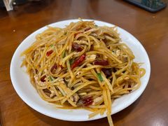 红烧土豆丝-凡老头米线砂锅(古荡新村西粮站)