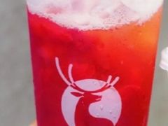 当红芝士车厘子-瑞幸咖啡(番禺永旺梦乐城店)