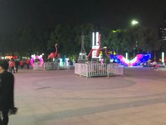 -金轮星光名座生活广场