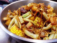 -内蒙焖面大盆骨餐馆(山大路店)