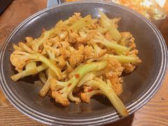 -蜜桃餐厅·伴山(湖滨商业街店)