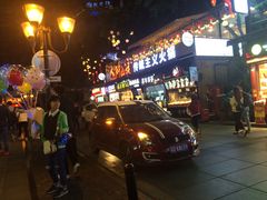 -八一好吃街·高品美食广场