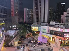 -中航城君尚购物中心