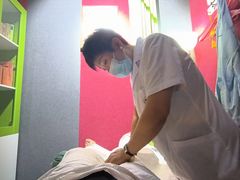 -麻麻手推拿