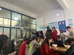 -龙树园麻辣米线