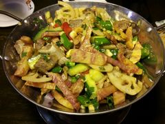 -民食香·腊排骨野生菌美食(木府店)