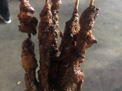 -劳动公园新疆人烤腰子