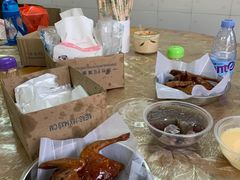-味为先光明乳鸽(光明总店)