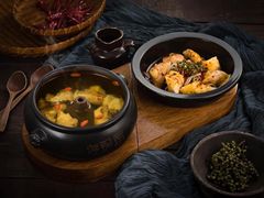 -云海肴·汽锅鸡·云南菜(天山百盛优客店)