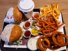 洋葱圈-The Habit Burger Grill 哈比特汉堡(复兴soho店)