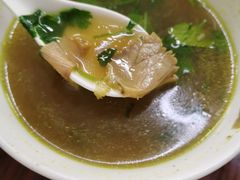 -黄阿姨锅贴大王(万航渡路店)