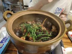 -食爺炭炉鸡煲·烧烤