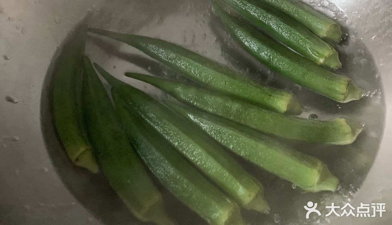 今早我们吃凉拌秋葵好不好呀