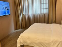 -汉庭(成都九眼桥牛王庙地铁站店)