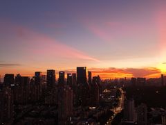 -DJI大疆(深圳华强北曼哈授权体验店)