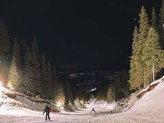 -丝绸之路山地度假区滑雪场