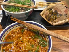 -云阿蛮云南生烫牛肉米线(奉贤路店)