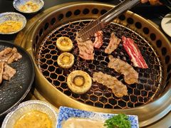 -極屋鮨牛 · 烧肉酒场(时代C馆店)