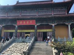 -九华山风景区月身宝殿