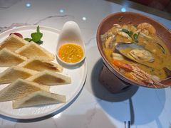 -泰椰里·泰国餐厅(智慧城广百广场店)