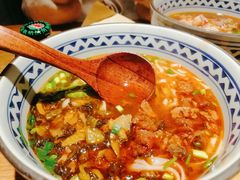酸菜牛腩粉-三两粉(深圳龙华上塘店)