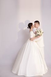 -巴黎时尚婚纱摄影(南汇店)