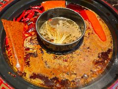 -蜀辣居鲜货老火锅(双流万达店)