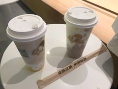 -喜茶(杭州滨江宝龙店)