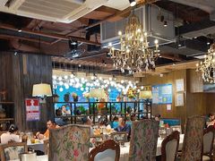 -领鲜活海鲜榴莲自助火锅(东门店)