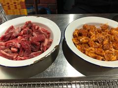 -马路牙子地桌烤肉(工体店)
